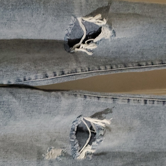 Pacsun - Picture 9 of 12